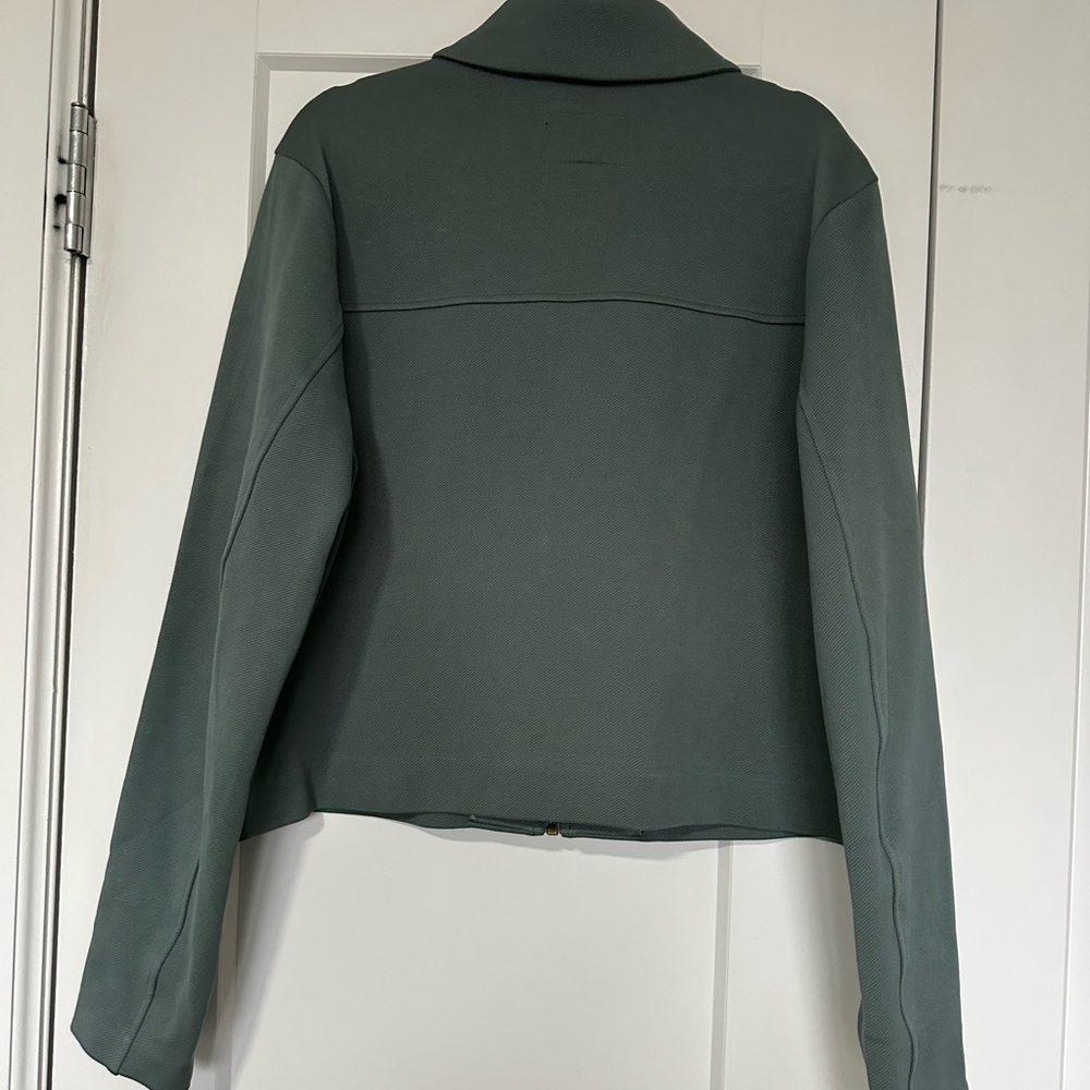 NWT Banana Republic Cropped Sage Utility Jacket Size L - Picture 2 of 3